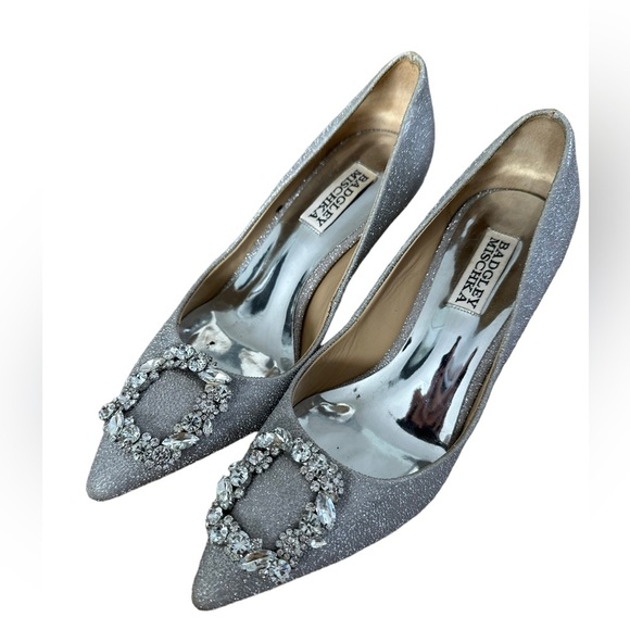 Badley Mischka glitter embellished toe silver metallic pump - Picture 4 of 7